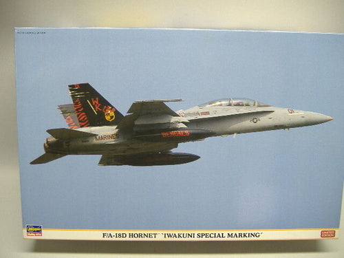 Hasegawa 09946 F/A-18D Hornet Iwakuni Special Marking  Baukit 1:48 Neu OVP