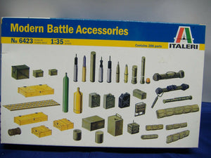 ITALERI 6423  Modern Battle Accessoires model kit 1:35 Neu & Ovp