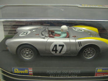 Laden Sie das Bild in den Galerie-Viewer, Revell 08363+0862 Porsche 550 Spyder- #15 AVUS+#47 Le Mans 1:32 NEU &amp; OVP