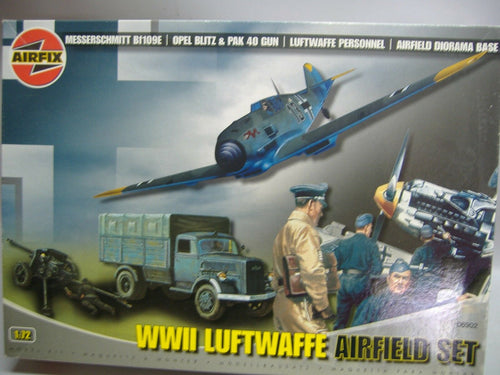 Airfix 06902* WWII Luftwaffe Airfield Set1:72 Diorama Skill 2 neu & Ovp