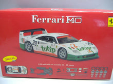 Laden Sie das Bild in den Galerie-Viewer, Slot.it  KF02B Ferrari F40 LM 1994 No. 29 assembly kit analog NEU &amp; OVP