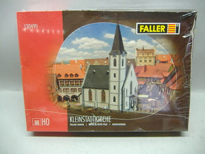 Faller 13049  H0 Kleinstadtkirche Neu & OVP