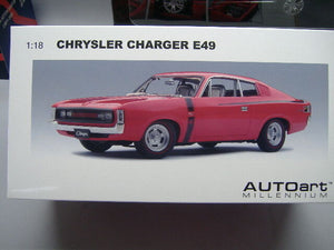 Auto Art Standmodell 71505 Chrysler Charger E49 rot 1:18  Neu OVP
