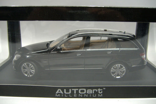 Auto Art 76267* Mercedes-Benz C Klasse Avantgarde schwarz 1:18* Neu OVP