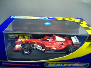 SCALEXTRIC C2677 Ferrari No. 2 & C2581 Renault No. 7 analog NEU & OVP