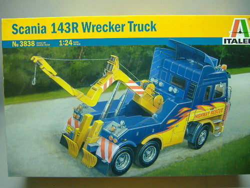 Italeri 3838  Scania 143R Wrecker Truck 1:24 NEU & OVP