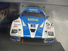 Laden Sie das Bild in den Galerie-Viewer, FLY A101 Lister Storm 24h Le Mans 1995 No. 52 1:32 NEU &amp; OVP
