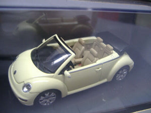 Auto Art 59754 Standmodell  VW New Beetle Cabriolet 1:43 Neu & OVP